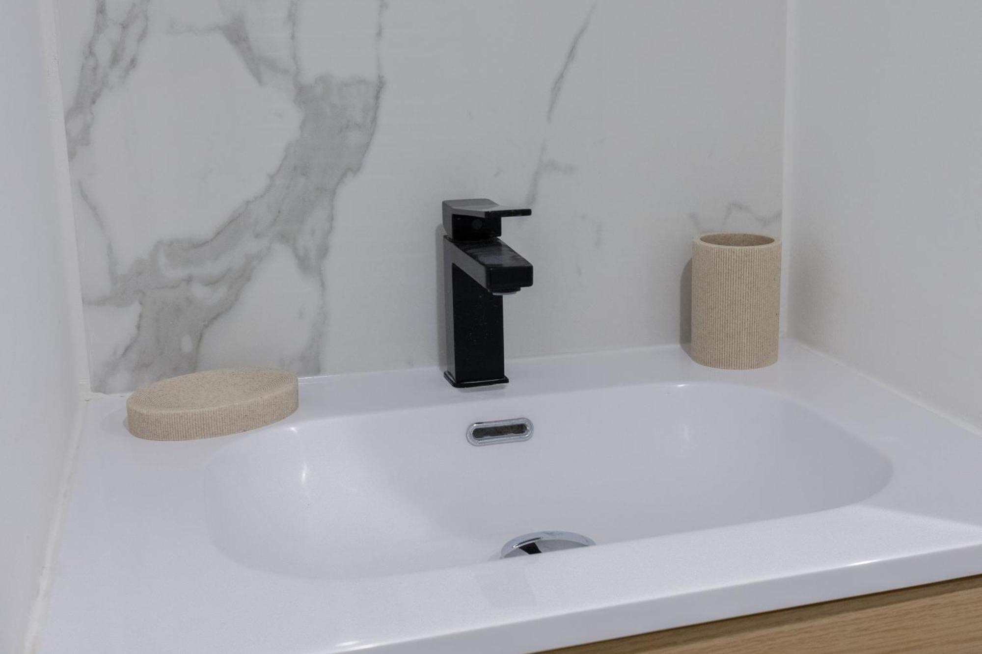La Romance A Bulles En Hyper Centre La Rochelle  Ngoại thất bức ảnh